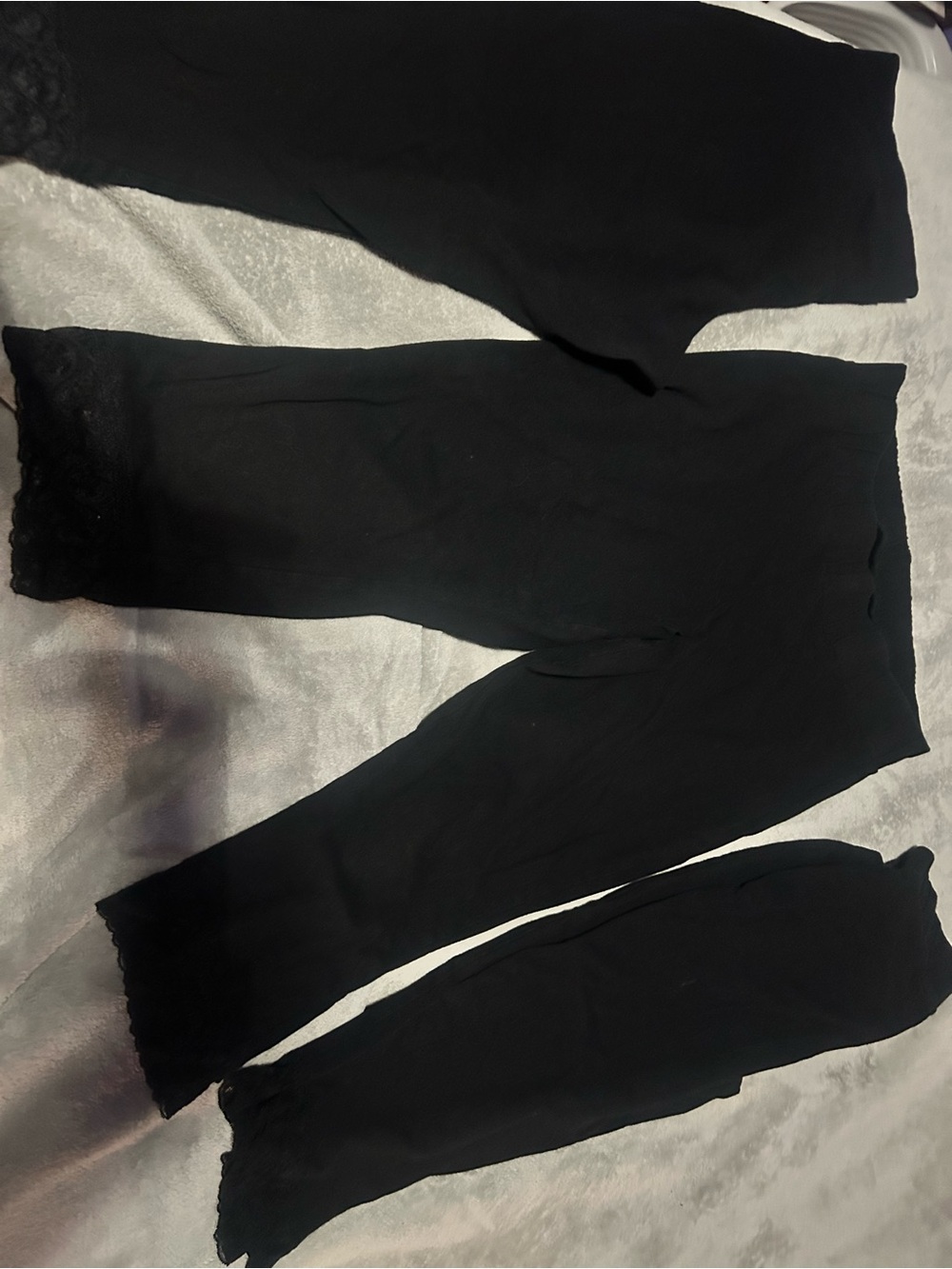 torrid 3 pack Black Lace-Hem Cropped Leggings